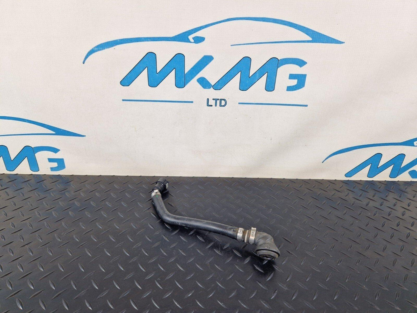 12-17 AUDI Q5 S-LINE GENUINE OEM VACUUM BREATHER HOSE PIPE 8R0611931BF