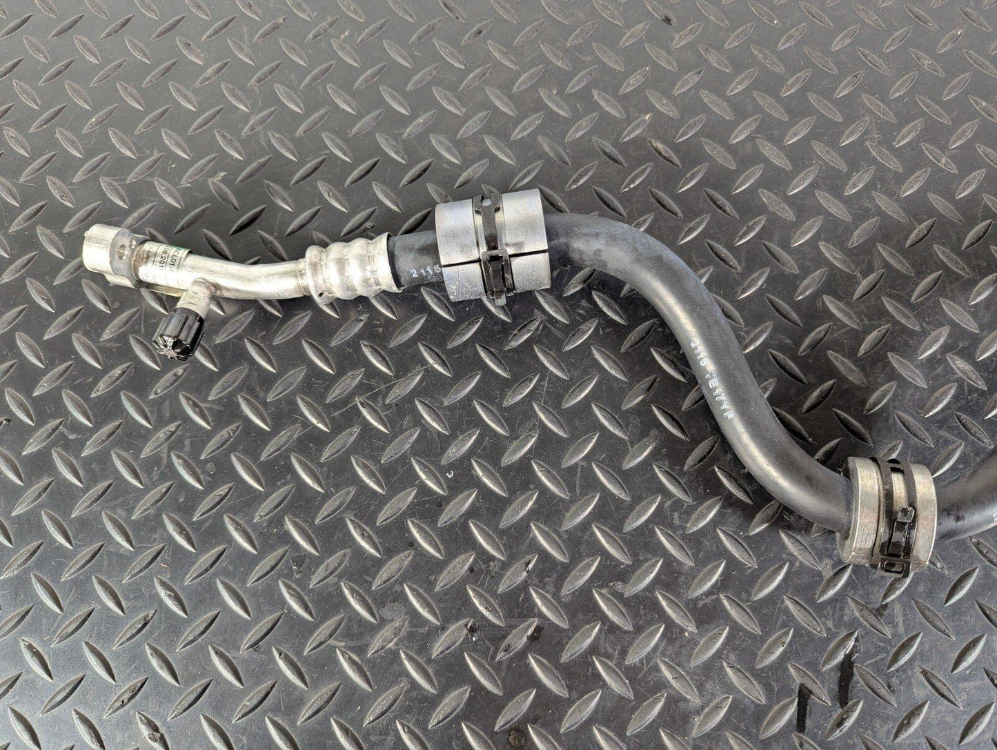 14-16 BMW 2 SERIES F22 AIR CONDITIONING SUCTION COMPRESSOR HOSE PIPE 9334689