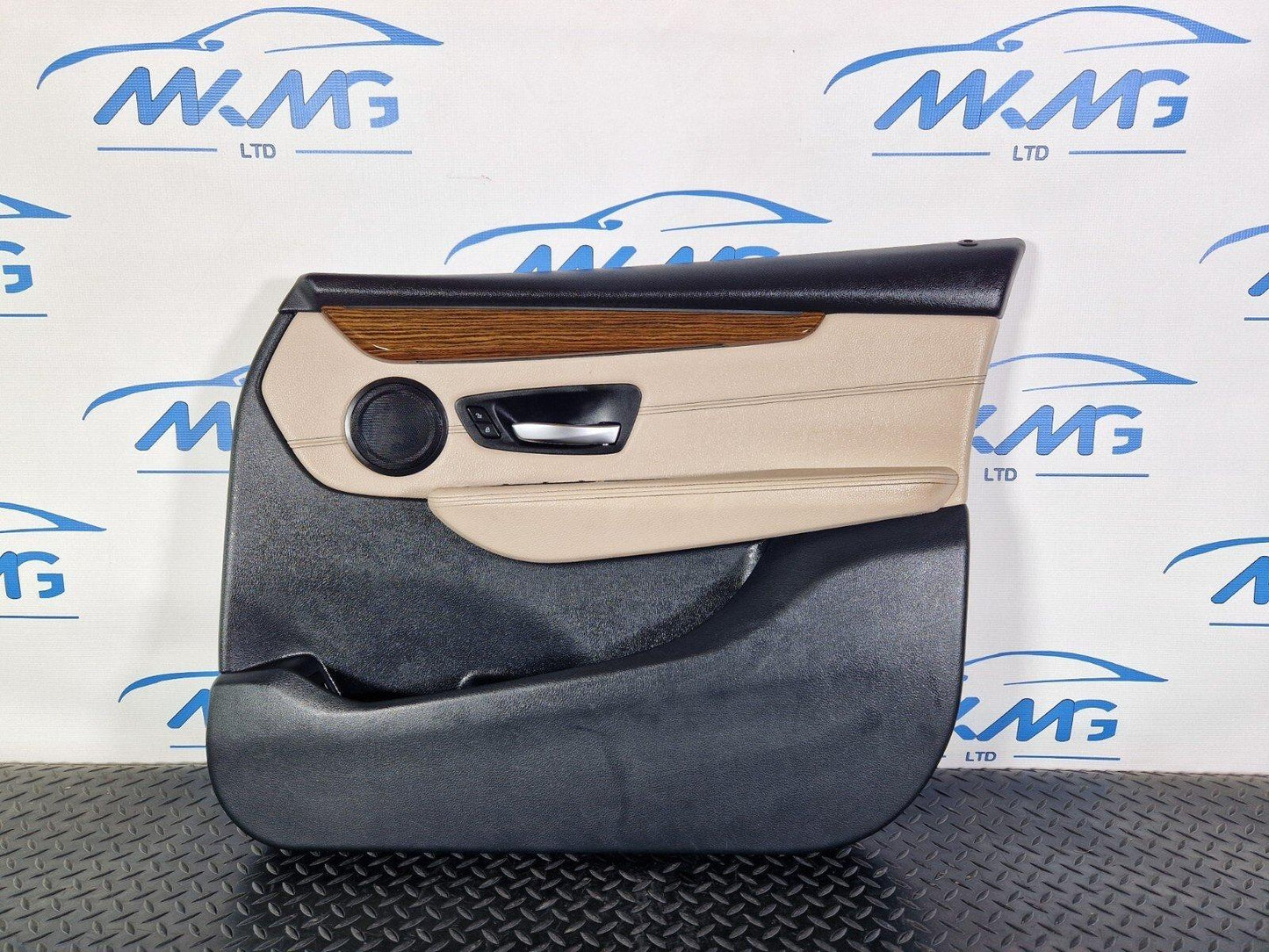 14-21 BMW 2 SERIES GRAN TOURER F46 GENUINE FRONT RIGHT DOOR CARD 7404824