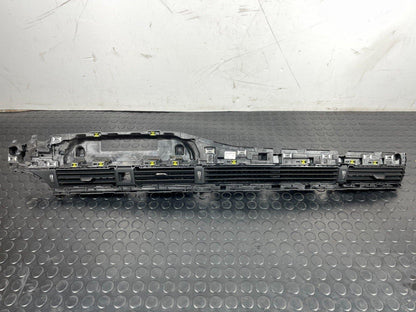 16-19 AUDI A4 B9 GENUINE FRONT DASHBOARD AIR VENTS 8W2820901C 8W2820902
