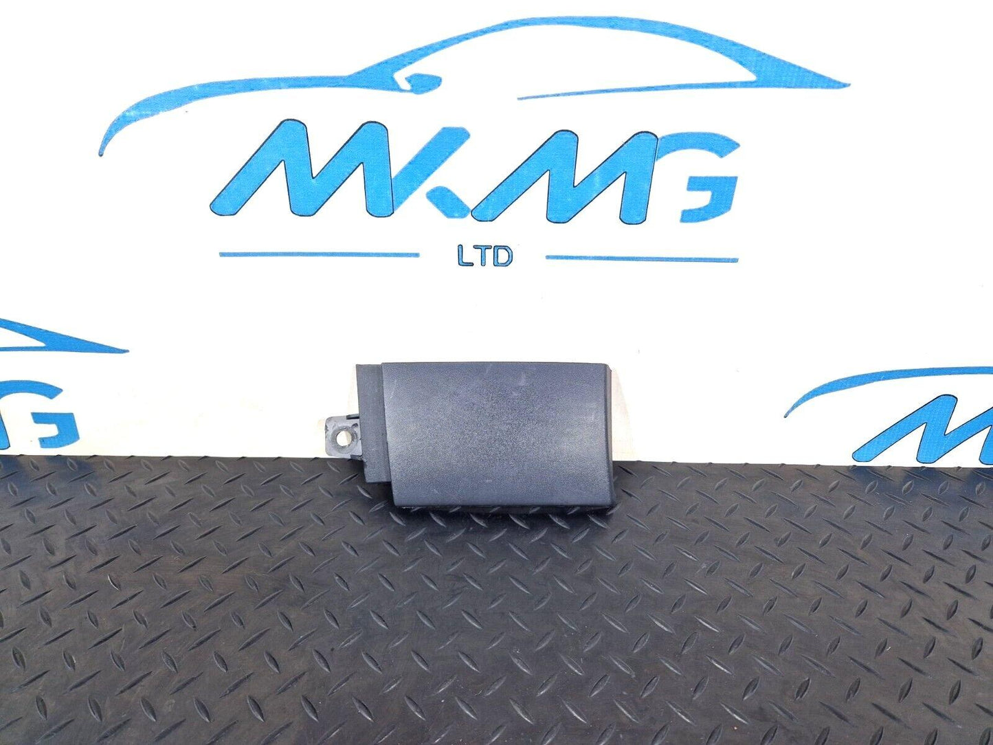 18-ON MERCEDES BENZ SPRINTER W907 W910 OEM REAR BUMPER COVER A9108803800
