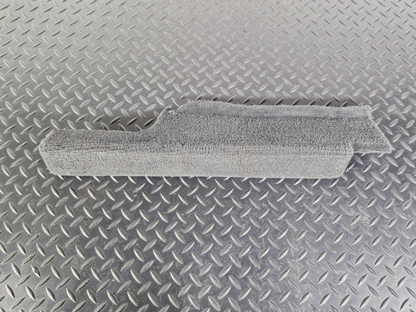 10-13 BMW X5 E70 LCI GENUINE CENTER CONSOLE RIGHT SIDE COVER TRIM 7246976