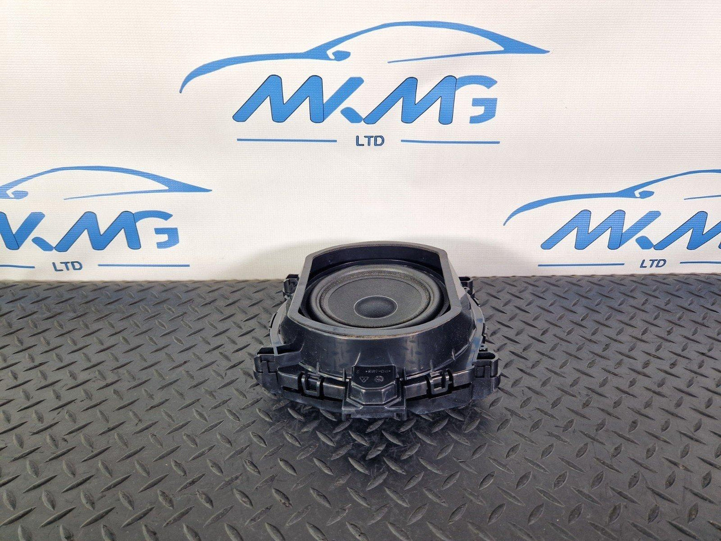 10-13 BMW X5 E70 LCI GENUINE REAR LEFT OR RIGHT DOOR SPEAKER 18353410