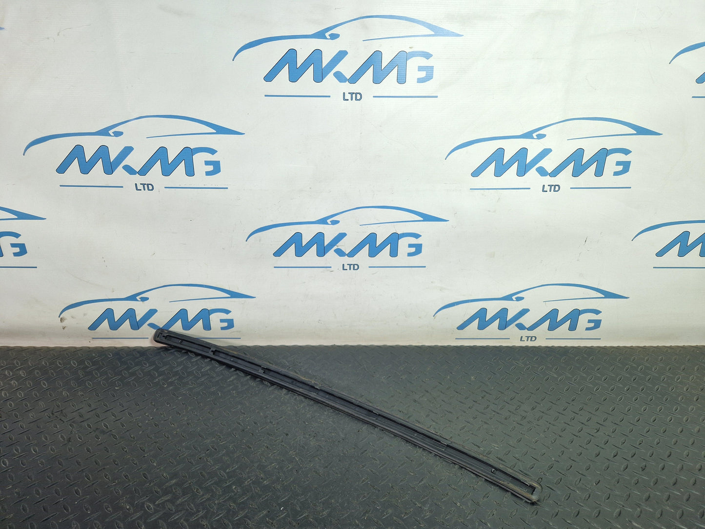 Audi A6 Allroad C7 Genuine Upper Rear Lid Cover 4G9827229