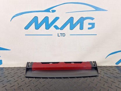 10-17 AUDI A8 4H REAR CENTER 3RD BRAKE STOP LIGHT 4H0945097A