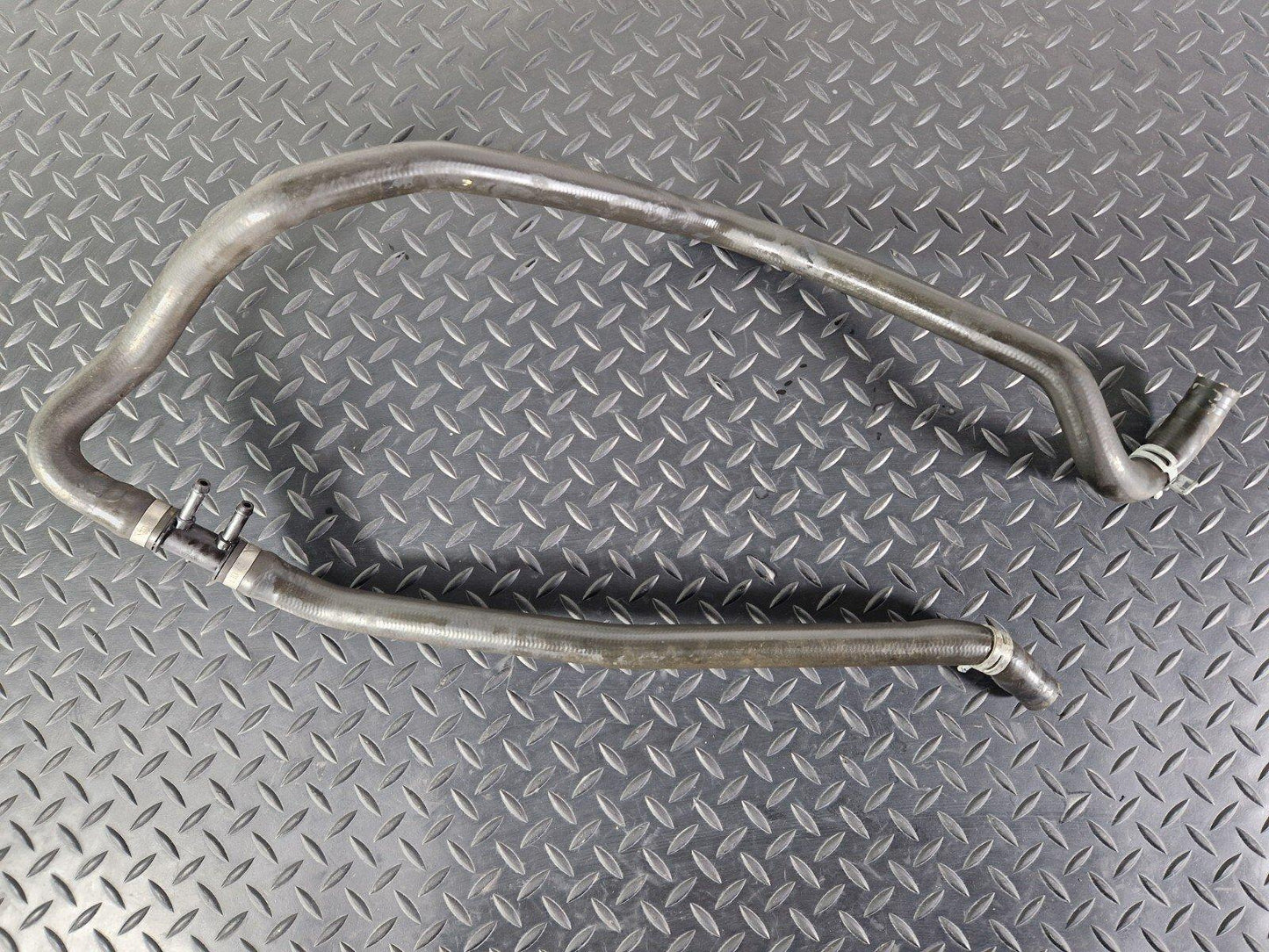 18-ON MERCEDES BENZ SPRINTER W907 W910 WATER COOLANT PIPE A9108303000