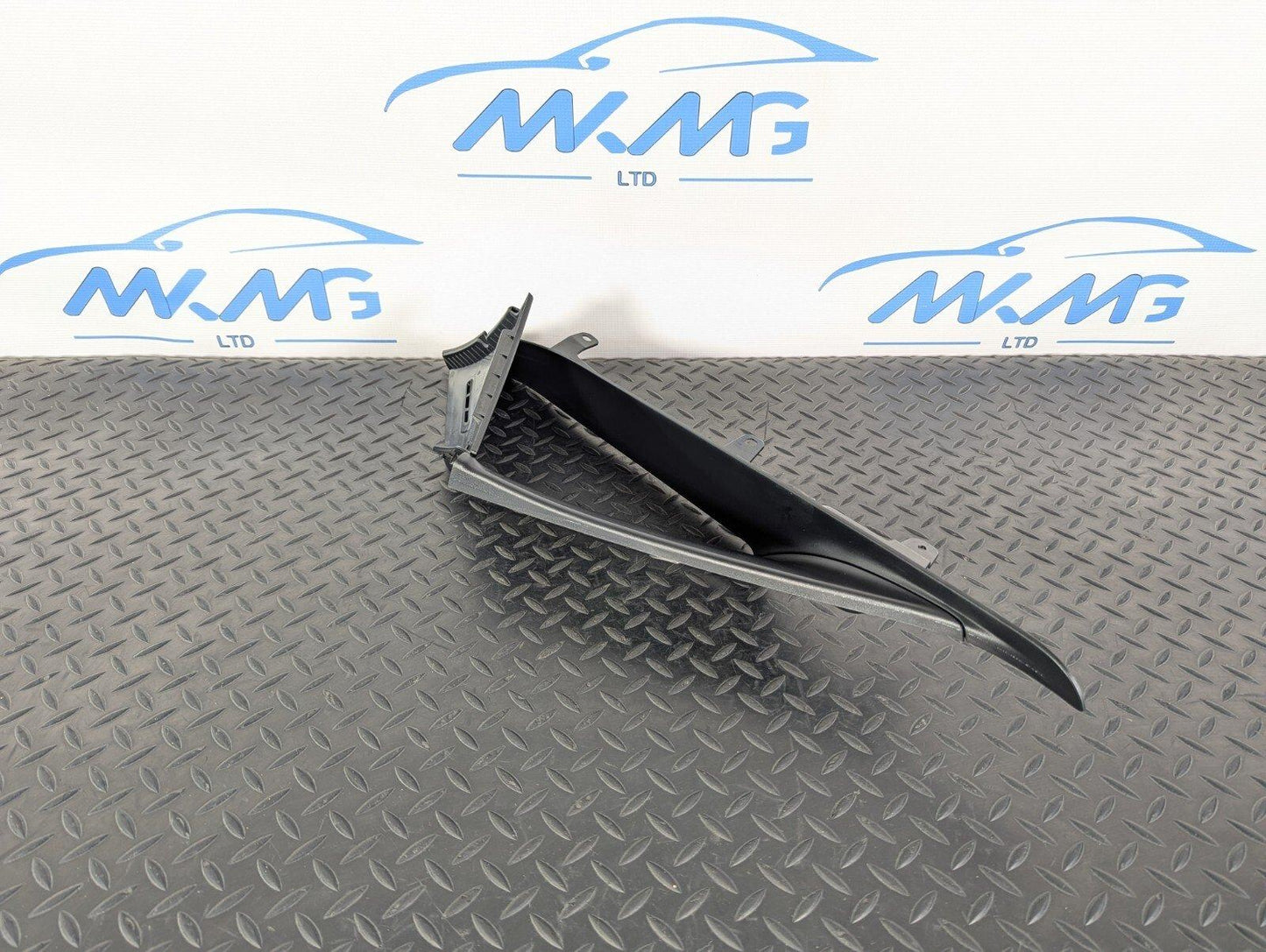 14-21 BMW 2 SERIES 218d GRAN TOURER F46 RIGHT A-PILLAR TRIM COVER BLACK 7329586