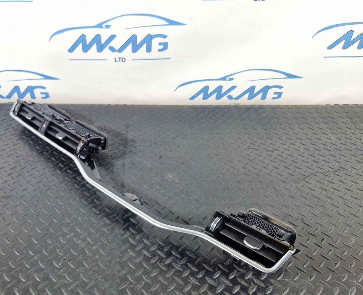 19-ON RANGE ROVER EVOQUE L551 DASHBOARD AIR VENT GRILLE SURROUND TRIM