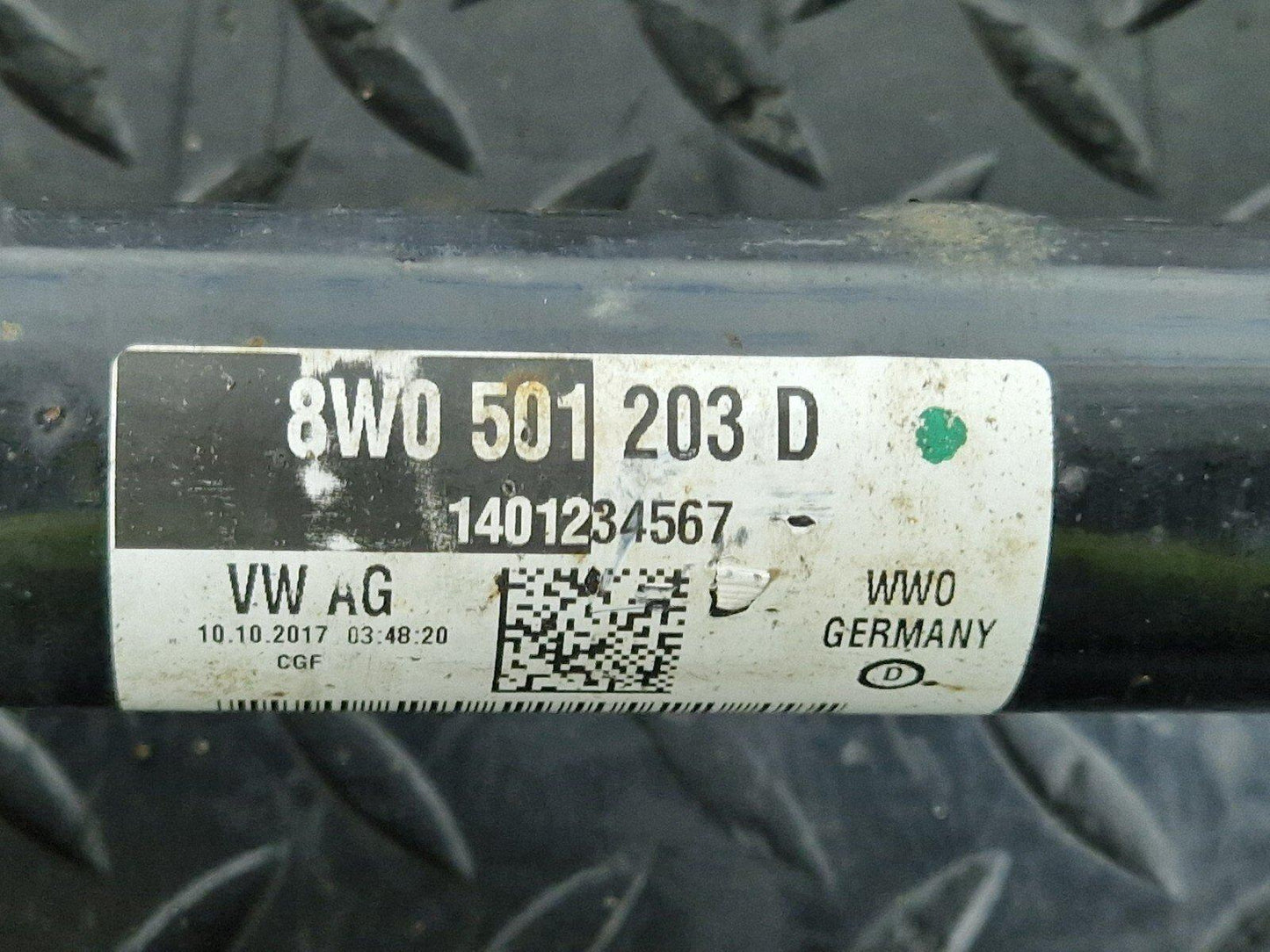 16-19 AUDI A4 B9 GENUINE OEM REAR DRIVESHAFT FITS LEFT & RIGHT 8W0501203D