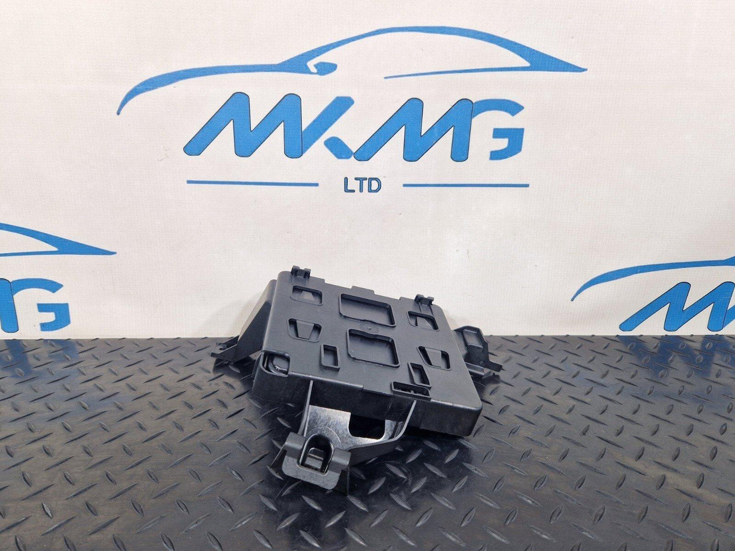 16-19 AUDI A4 B9 GENUINE BCM BODY CONTROL MODULE UNIT 8W0907064A