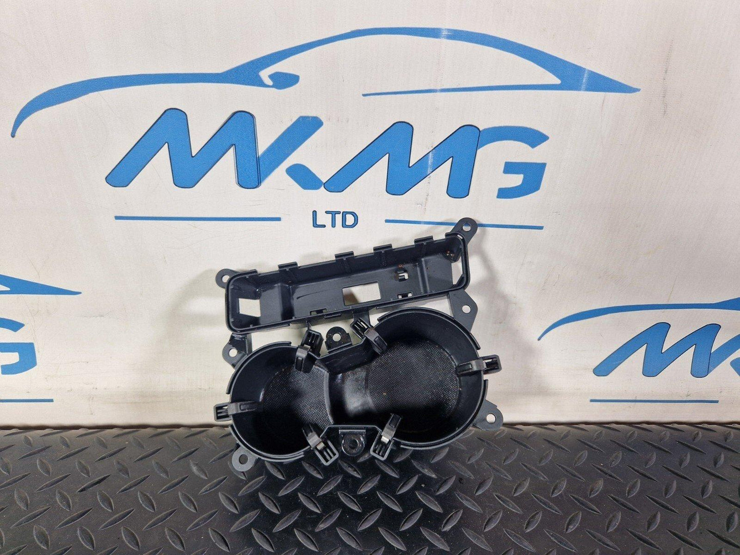12-17 AUDI S5 CONVERTIBLE CENTER CONSOLE CUP HOLDER 8F0862533C