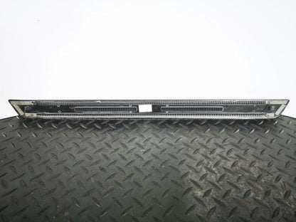 16-19 AUDI A4 B9 S-LINE GENUINE 1.4 TFSI FRONT PASSENGER DOOR KICK PLATE SILL