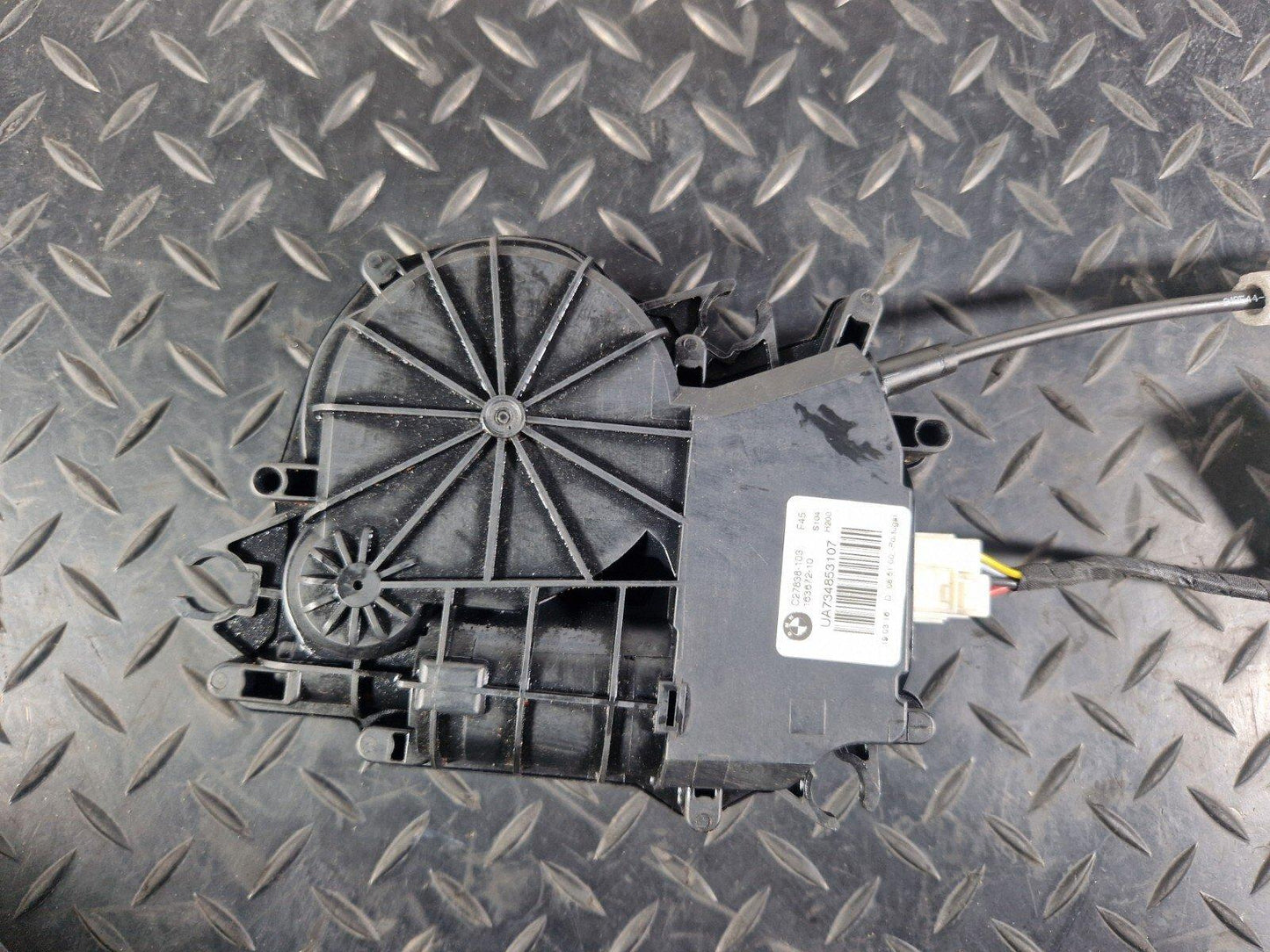 14-21 BMW 2 SERIES GRAN TOURER F45 F46 BOOTLID TAIL GATE LOCK ACTUATOR 7348531