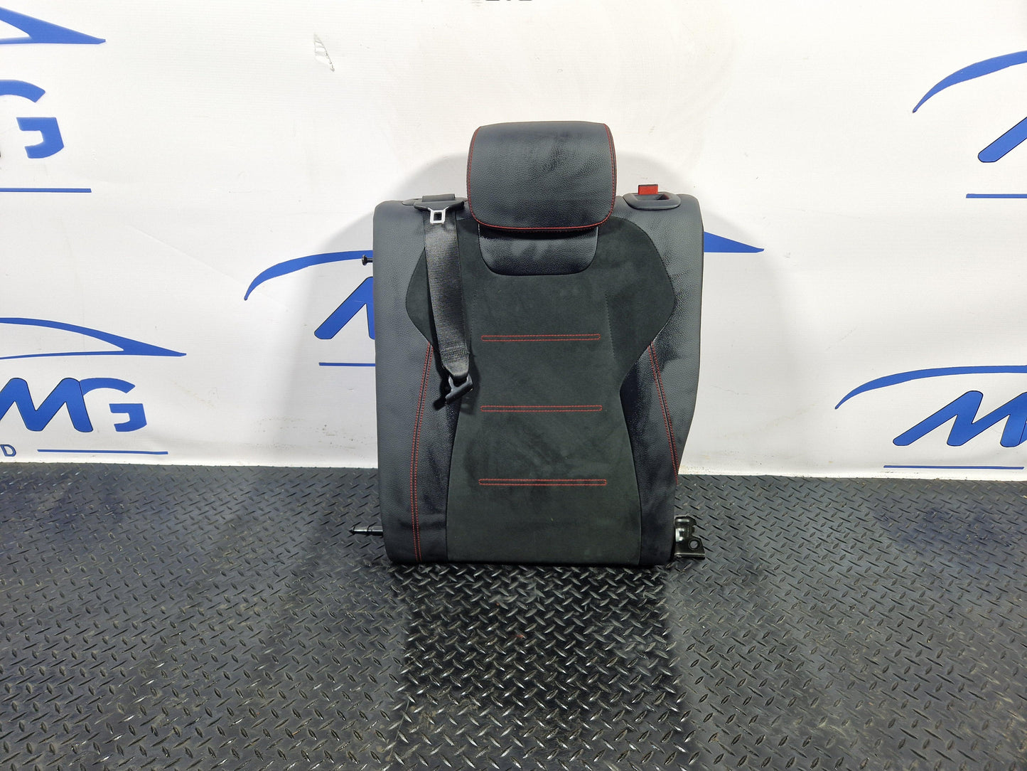 2019 - Mercedes-Benz B200d B-Class W247 Rear Left Side Single Seat Backrest