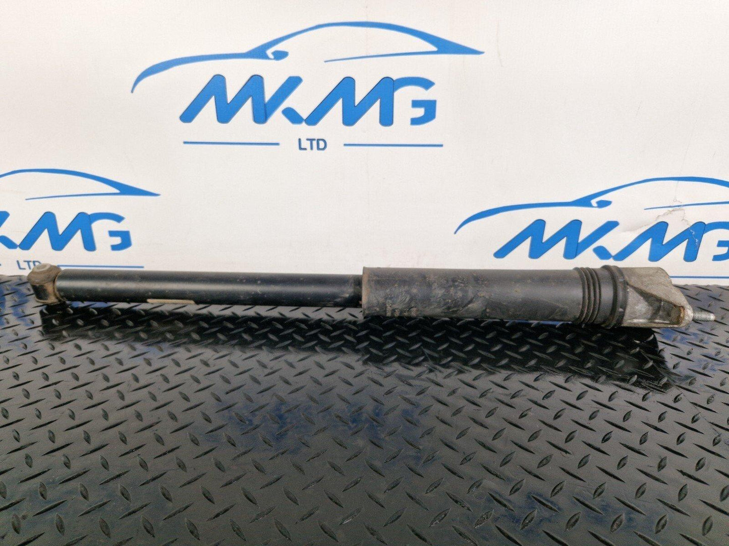 19-ON MERCEDES BENZ A CLASS W177 REAR SHOCK ABSORBER LEFT/RIGHT A1773206903