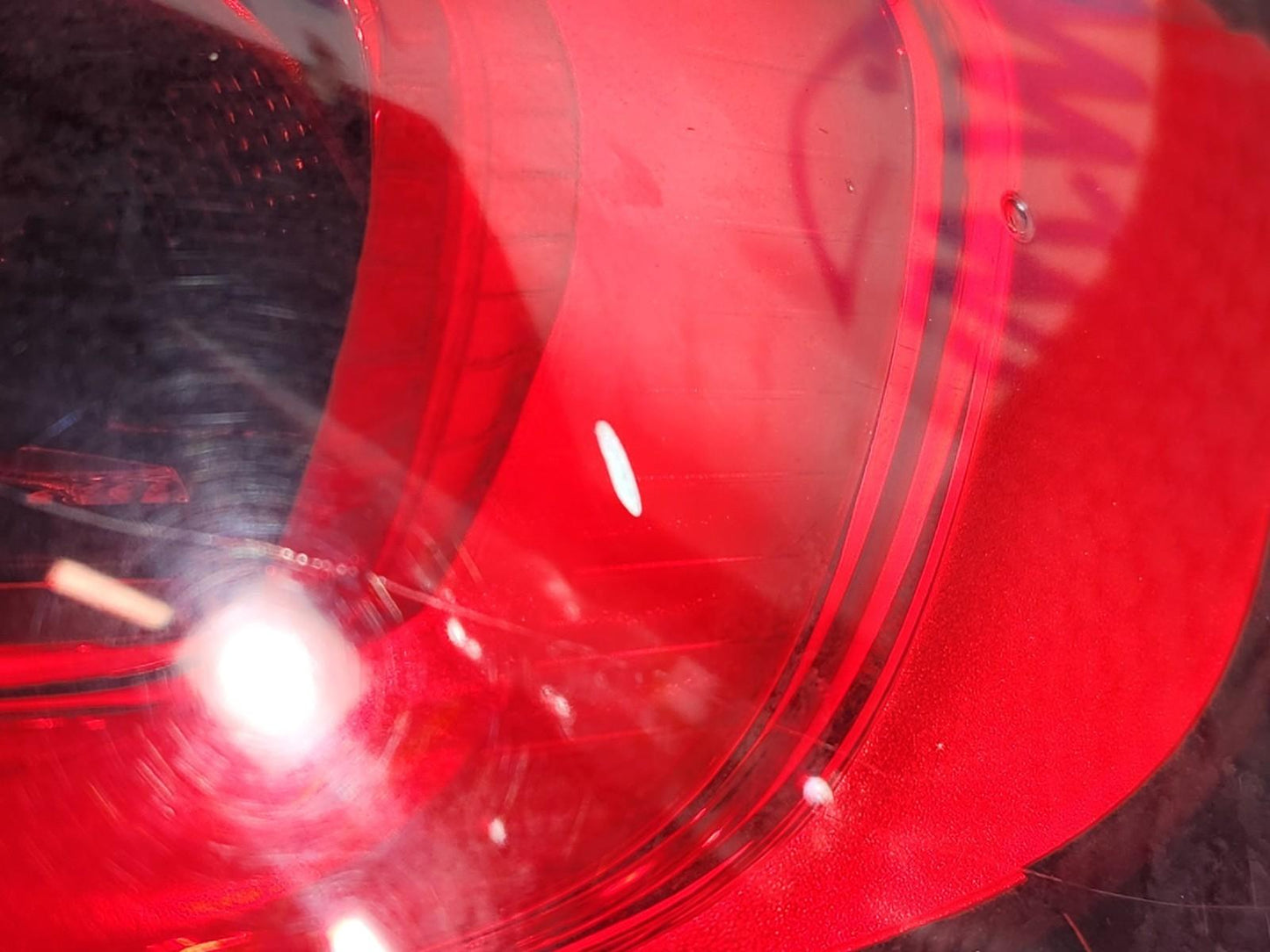 19-ON MERCEDES BENZ B CLASS W247 REAR O/S OUTER TAIL LIGHT A2479061002 DAMAGED