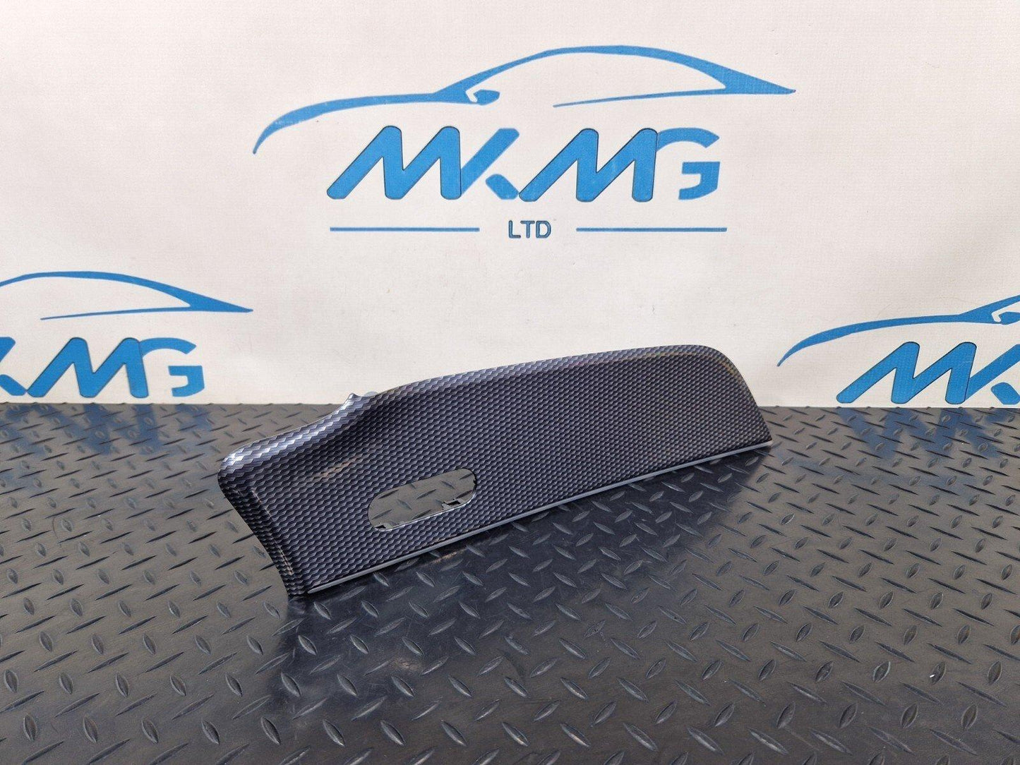 19-ON MERCEDES BENZ A CLASS W177 FRONT LEFT SIDE DOOR MOULDING TRIM A1777206701