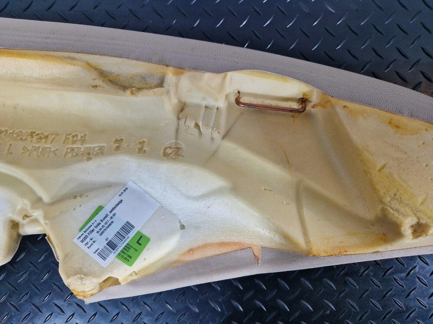 14-21 MERCEDES BENZ C CLASS W205 LEFT PASSENGER SIDE LEATHER BOLSTER 5504251017