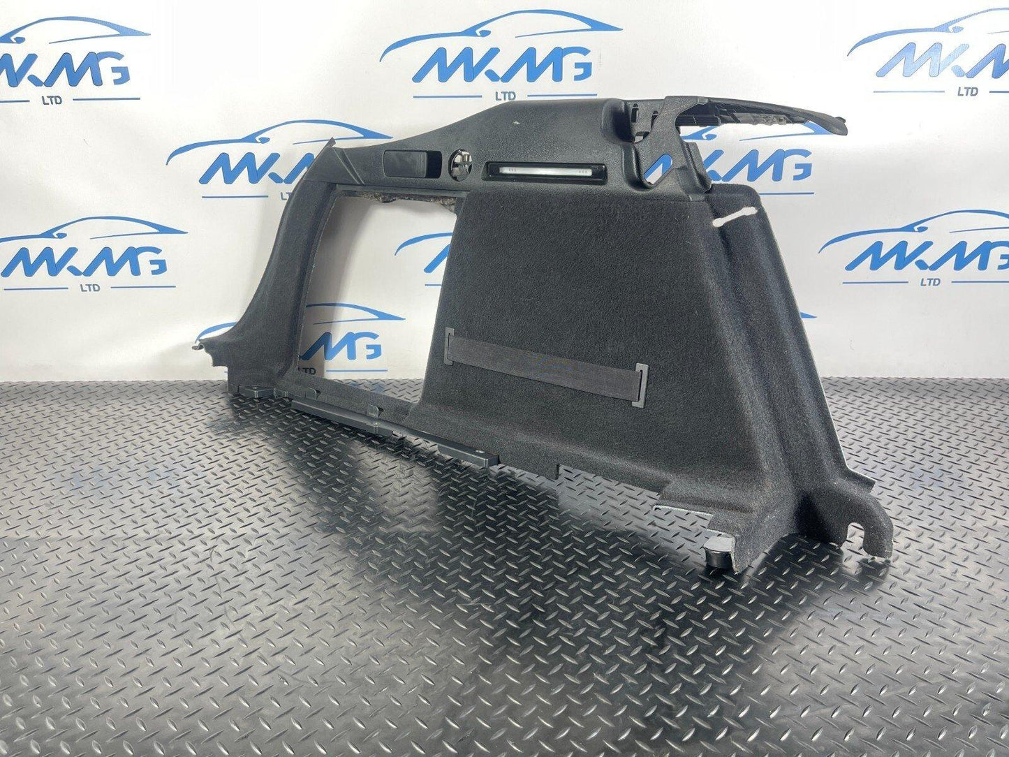 16-19 AUDI A4 B9 GENUINE REAR LEFT PASSANGER SIDE BOOT TRIM PANEL 8W9863879