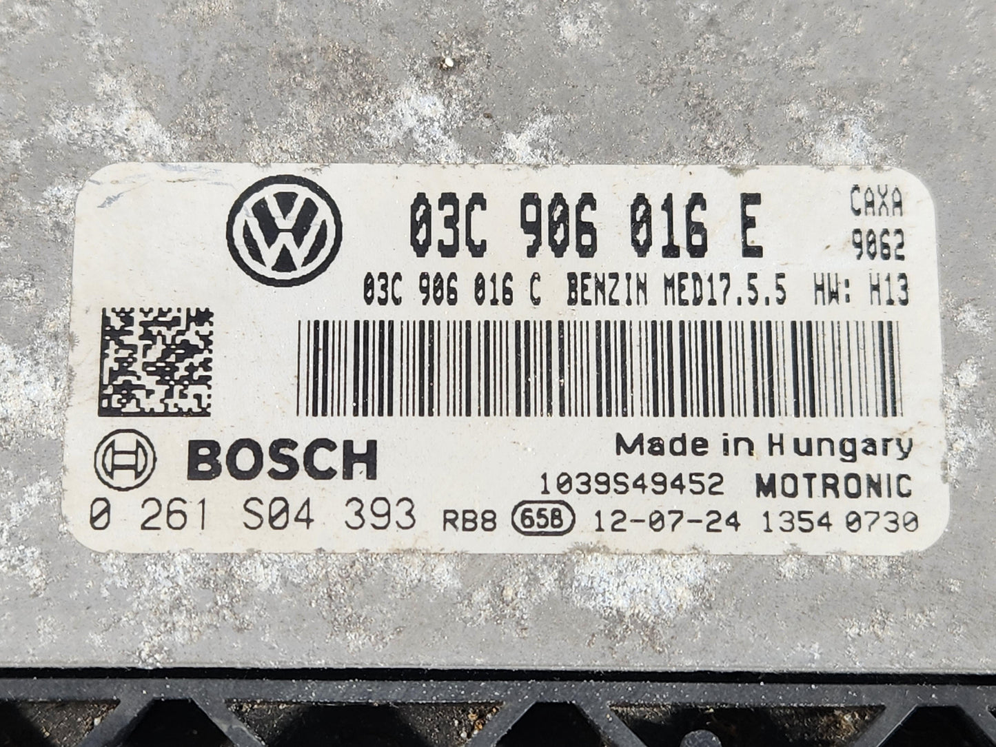 Volkswagen Golf MK6 5K Engine Control Unit ECU 03C906016E