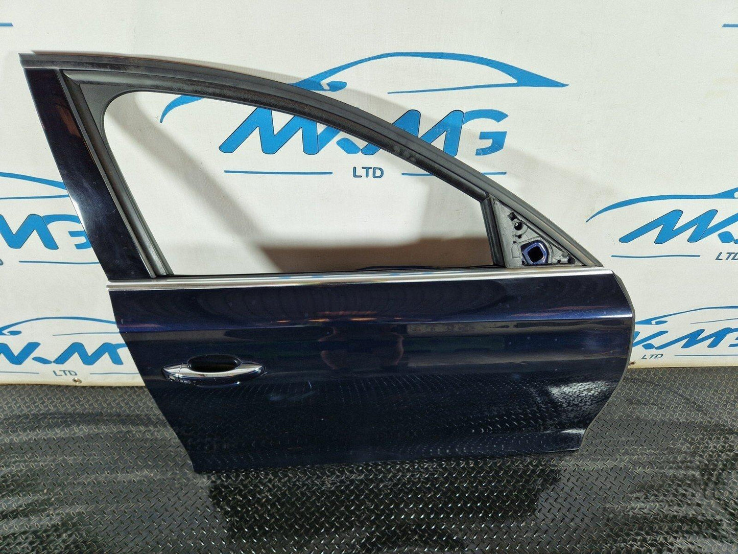 10-17 AUDI A8 4D GENUINE FRONT RIGTH O/S COMPLETE DOOR IN BLUE LZ5D