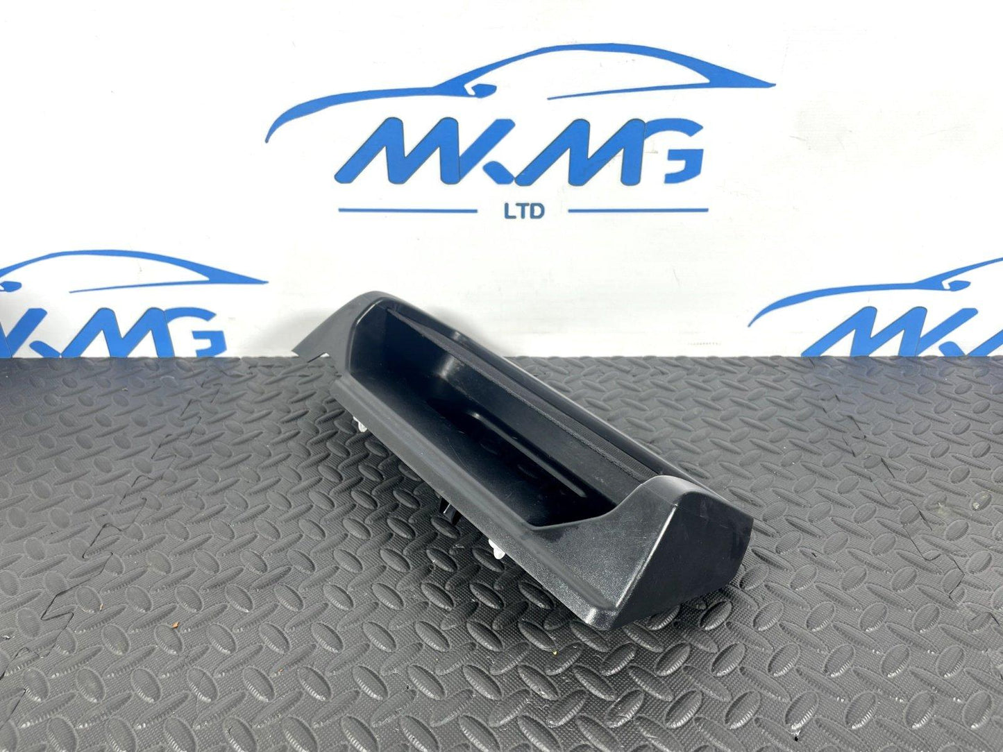 14-21 BMW 2 SERIES GRAN TOURER F45 F46 REAR LEFT MIDDLE SEAT POCKET 7360295