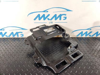 19-ON RANGE ROVER EVOQUE L551 FLOOR MOUNT BRACKET K8D2130B14A