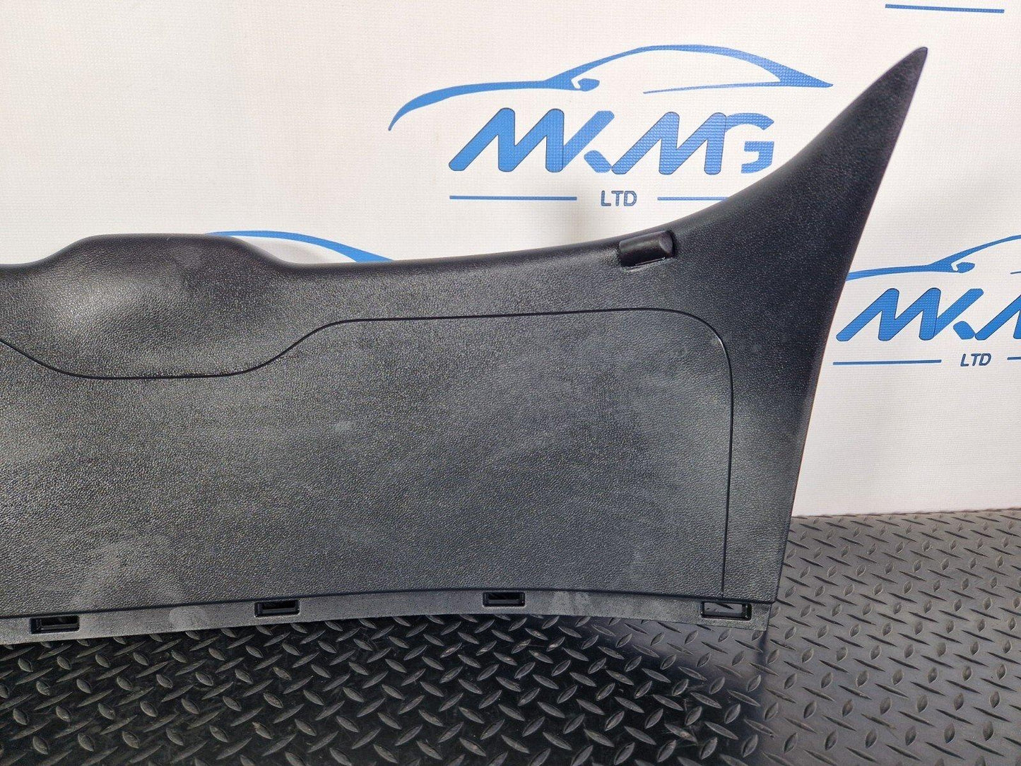 14-19 MERCEDES BENZ GLA X156 GENUINE OEM TRUNK LID INNER COVER TRIM A1567402100