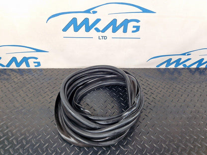 MERCEDES W177 A CLASS BOOT TRUNK LID TAILGATE RUBBER SEAL GASKET A1777402200