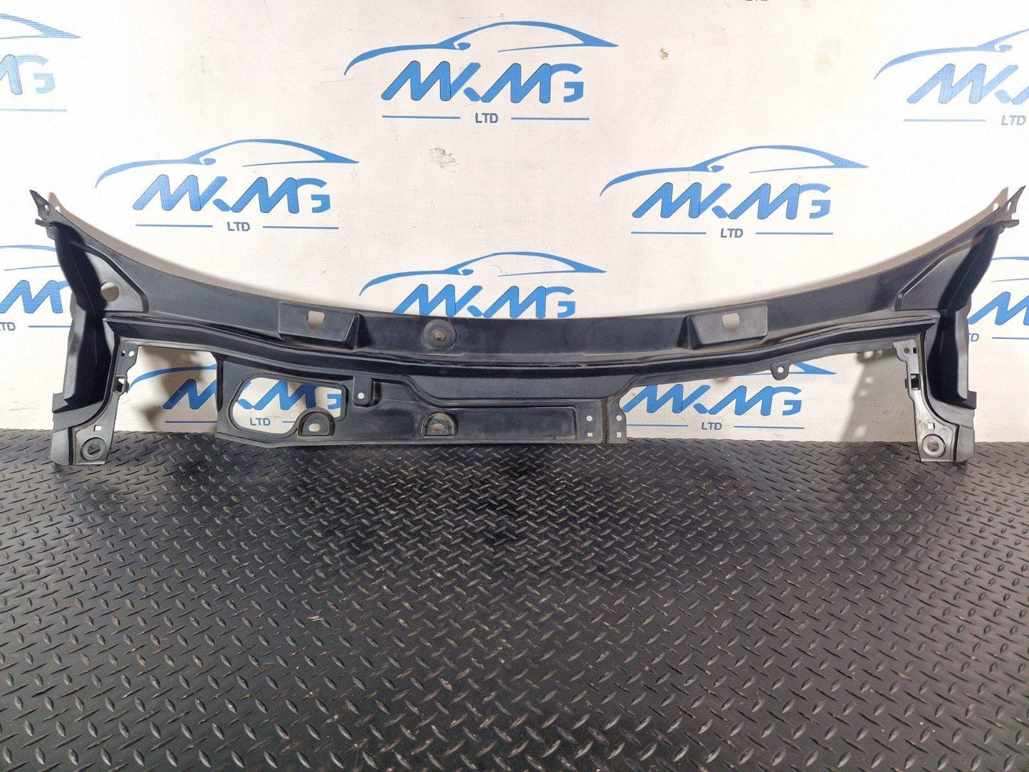 LAND ROVER DISCOVERY SPORT L550 OEM WINDSCREEN SCUTTLE PANEL LK72-4105-DB