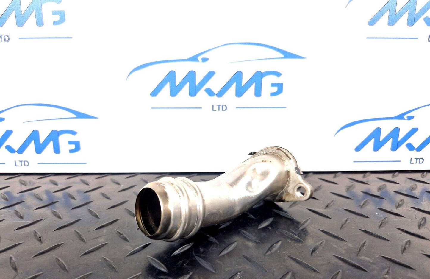 12-18 MERCEDES BENZ W176 LCI AMG LINE GENUINE EGR PIPE VALVE LINE HOSE