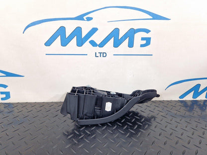 16-23 AUDI S5 COUPE GENUINE REAR RIGHT SIDE SEAT BELT GUIDE 8W6857792