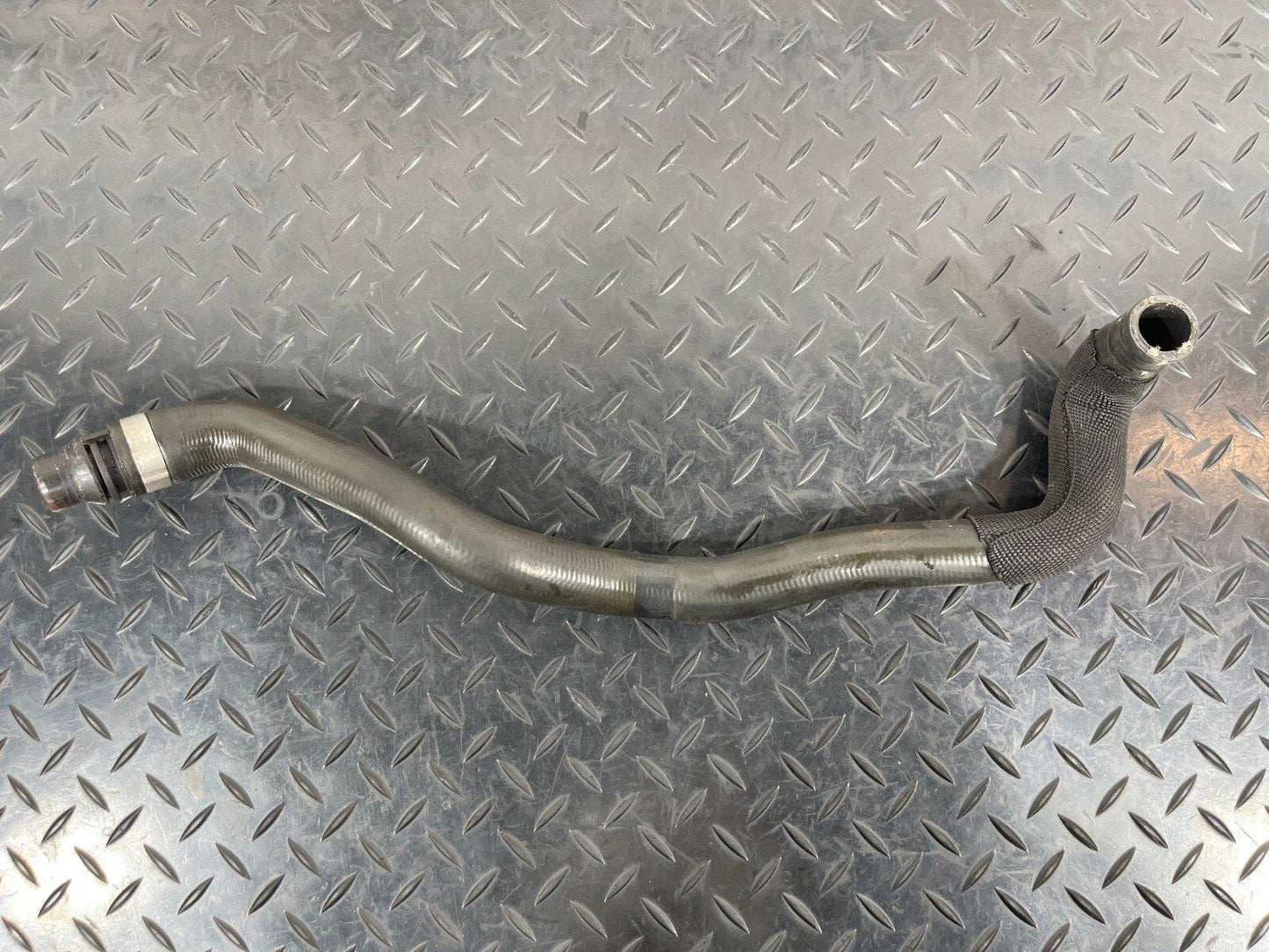 14-21 MERCEDES BENZ C300h W205 ENGINE COOLING HEATING LINE HOSE PIPE A2058303104