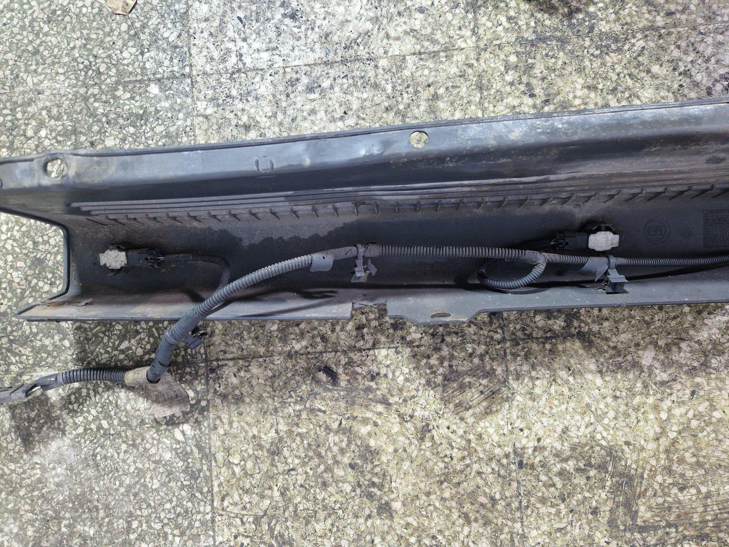 Peugeot Boxer Genuine Rear Bumper Centre Cover 1305763070
