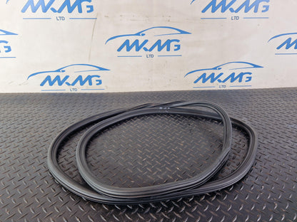 Audi A6 Allroad C7 Front Left N/S Door Rubber Seal 4G0837911A