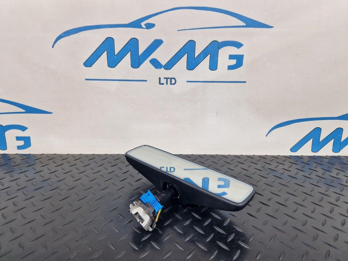 19-ON MERCEDES BENZ B CLASS W247 REAR VIEW MIRROR  A2478103400