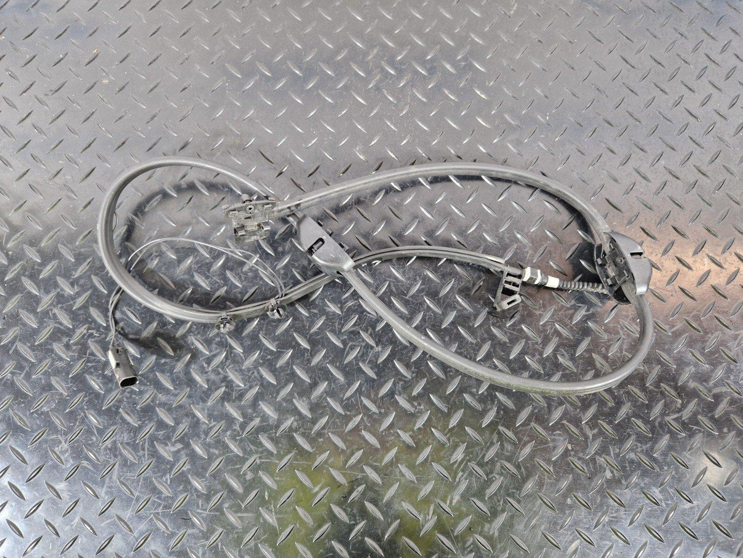 20-ON BMW 2 SERIES GRAN COUPE M-SPORT F44 Nozzle Chain Windscreen Washer System