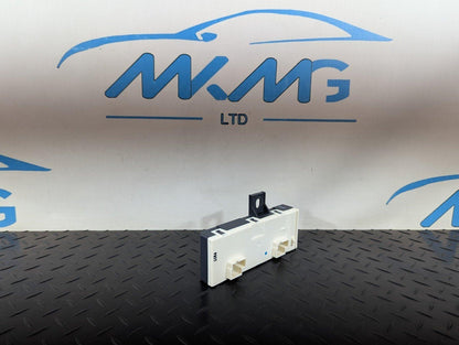 14-19 MERCEDES BENZ GLA X156 OEM TAILGATE LIFT CONTROL MODULE A2469003615