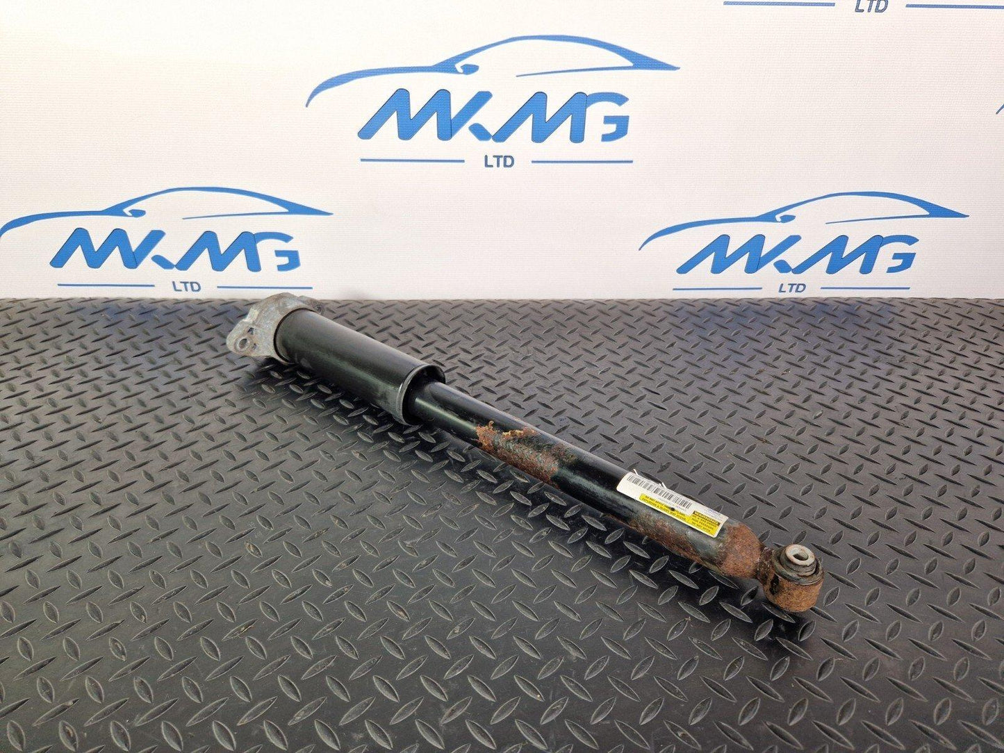 14-21 MERCEDES BENZ C220D W205 REAR LEFT & RIGHT SHOCK ABSORBER A2053207230