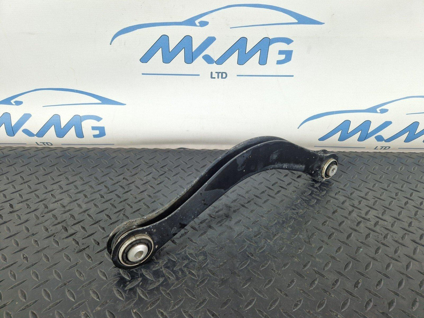16-19 AUDI A4 B9 OEM REAR CONTROL ARM LEFT & RIGHT SIDE 8W0505371F
