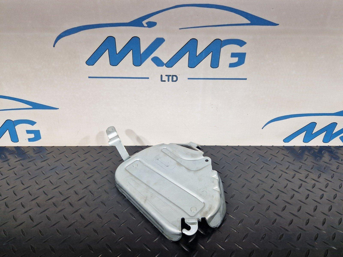 MERCEDES BENZ GLA X156 CONTROL UNIT HOLDER BRACKET A1565450200