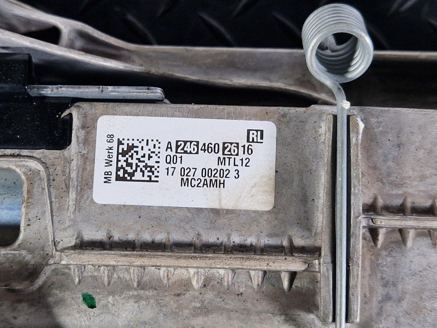 14-20 MERCEDES GLA X156 STEERING COLUMN & JOINT SHAFT A2464602616 A2464600509