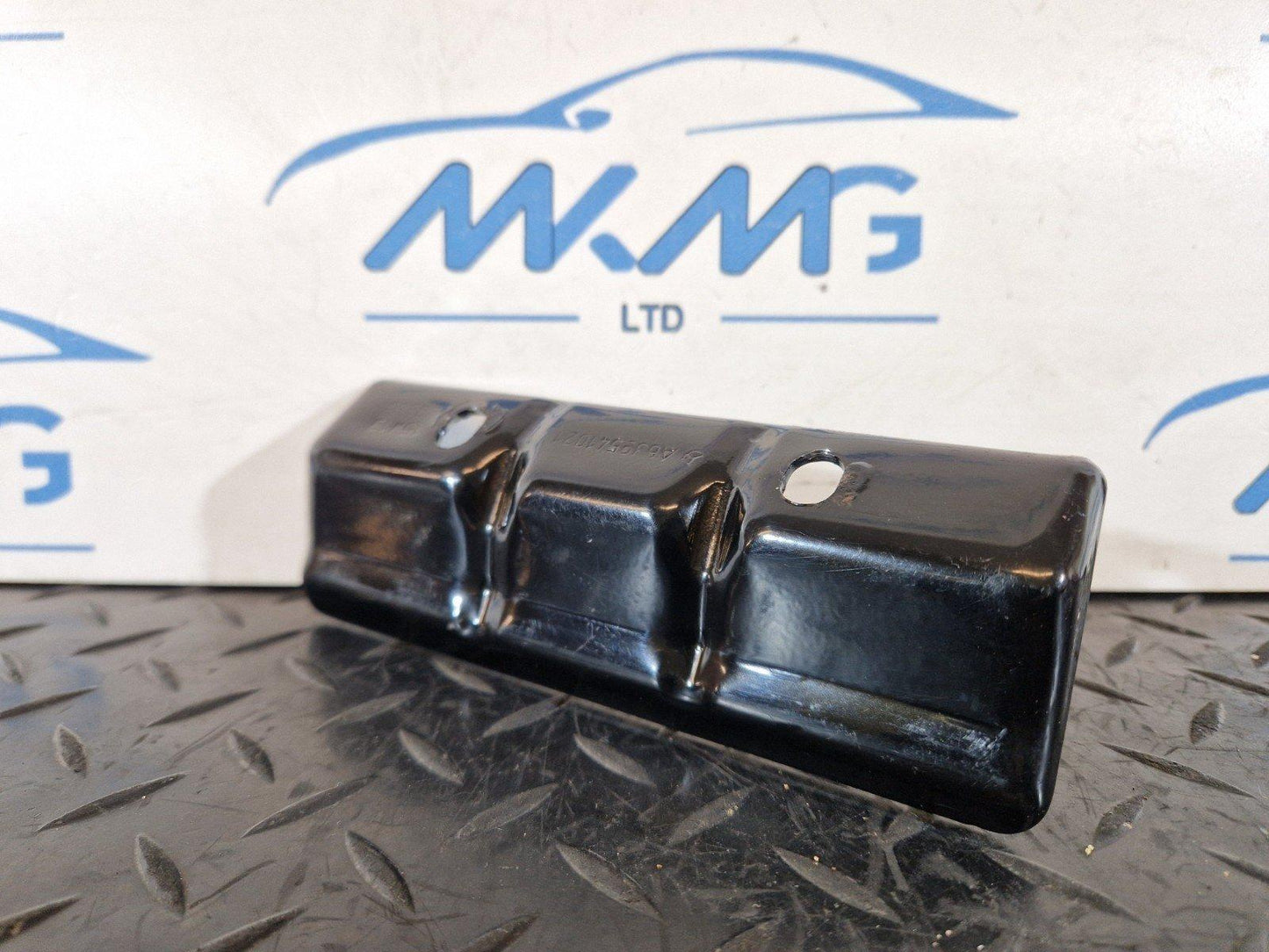 14-23 MERCEDES VITO W447 GENUINE OEM ORIGINAL BATTERY HOLDER TRAY A639541021