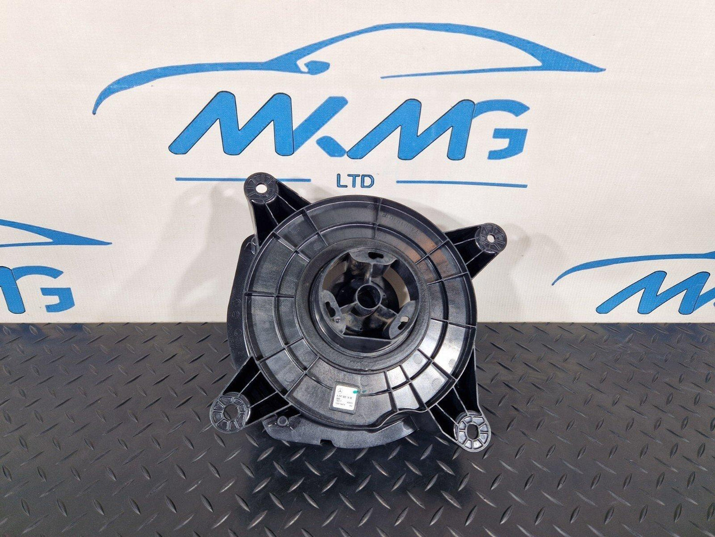 19-ON MERCEDES BENZ B CLASS W247 SUBWOOFER SPEAKER  BRACKET A2478201800