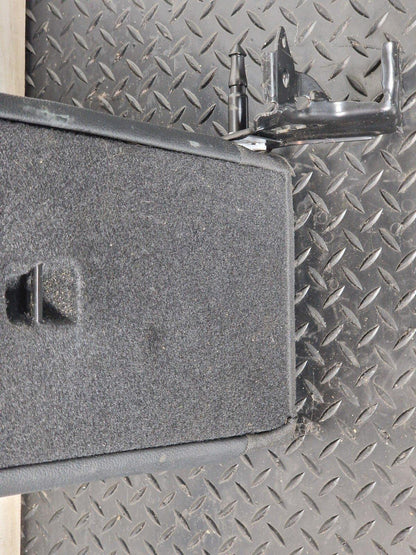 19-ON MERCEDES BENZ A CLASS EQ W177 V177 A250e REAR ARM REST