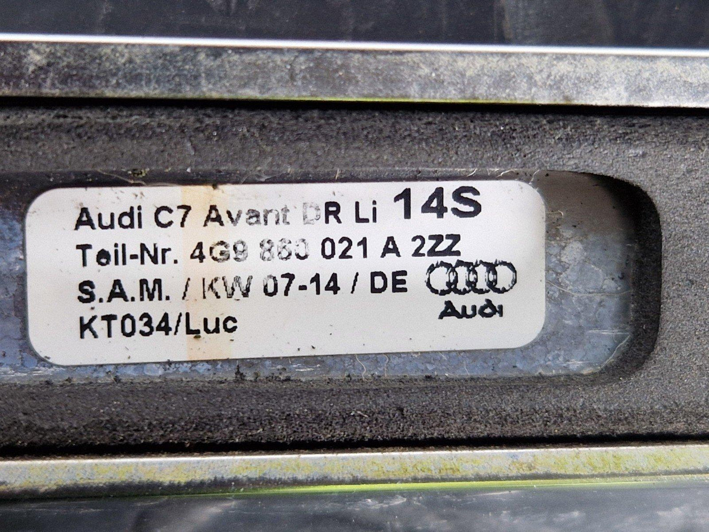 12-18 AUDI A6 C7 GENUINE AVANT PASSENGER LEFT SIDE CHROME ROOF RAIL 4G9860021A