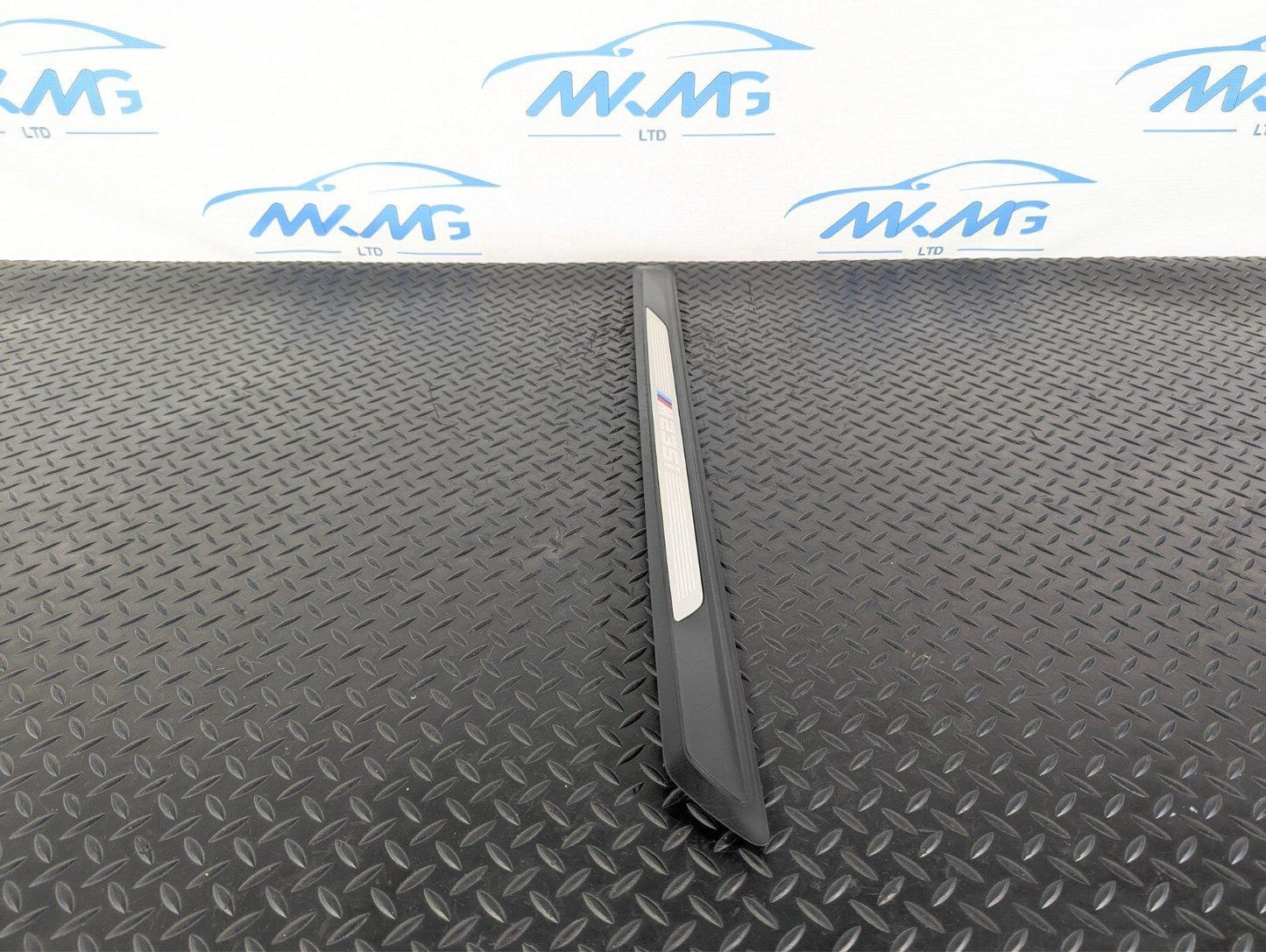 BMW 2 SERIES F22 M SPORT GENUINE DOOR SILL KICK PLATE FITS LEFT & RIGHT 8059061