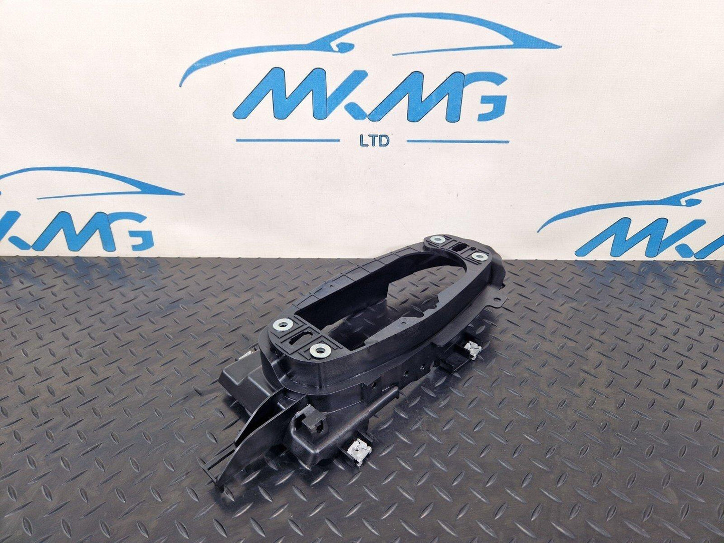 16-24 AUDI A5 F5 GENUINE GEARSTICK MOUNTING PLATE BRACKET 8W0863531