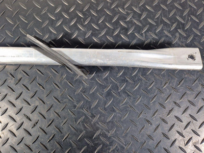 16-19 AUDI A4 B9 GENUINE FRONT RIGHT SUPPORT BRACKET BAR 8W0805646