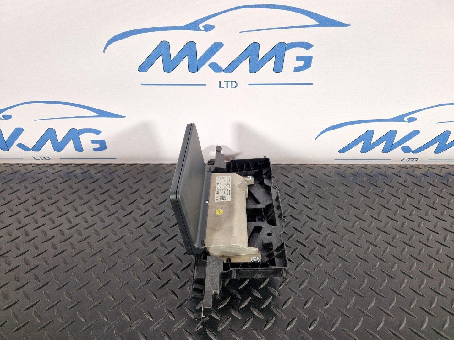 16-19 AUDI A4 B9 GENUINE MULTI MEDIA IN DASH SCREEN 8W2919604